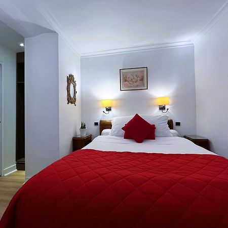 Hôtel La Sanguine Parigi Esterno foto
