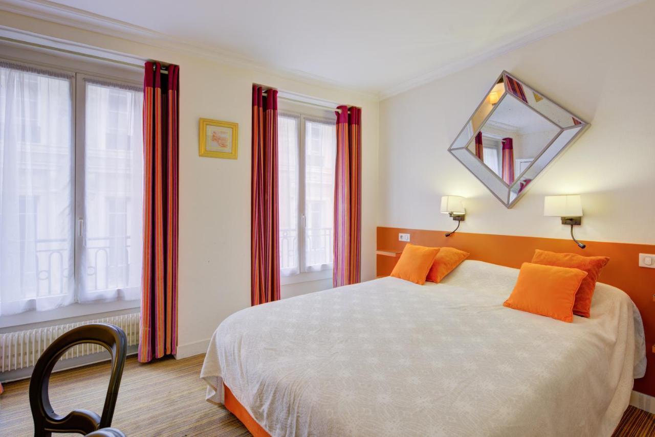 Hôtel La Sanguine Parigi Esterno foto