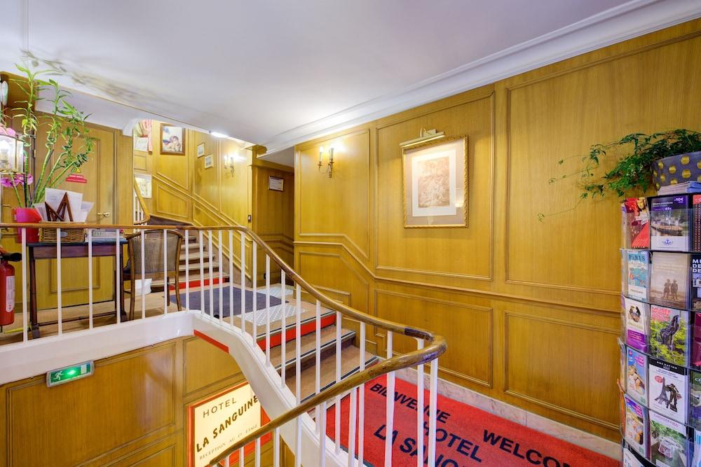 Hôtel La Sanguine Parigi Esterno foto